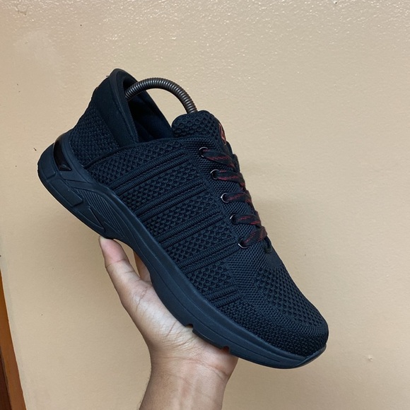 ZEBA Hands Free Slip On Sneakers Black Ember - Picture 14 of 17